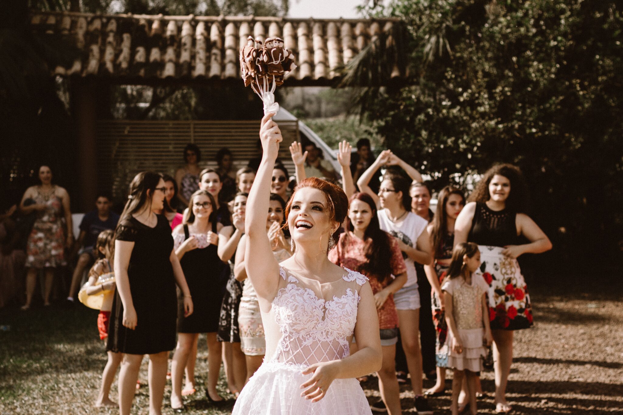 Capturing Beautiful Moments: Candid Wedding Photos by Andy
